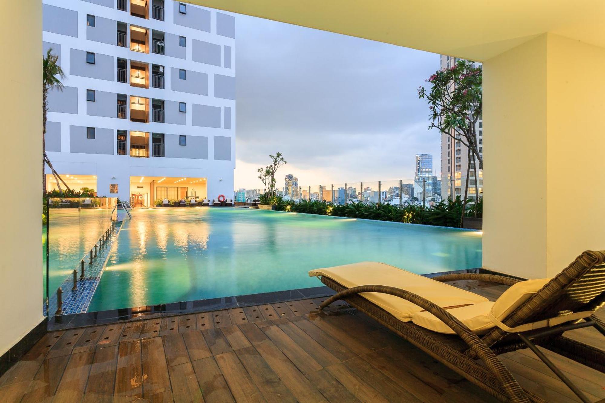 Cbd Rivergate- Infinity Pool Signature Ho-Chi-Minh-Stadt Exterior foto